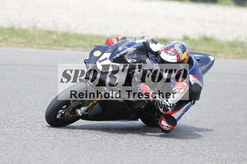 /09 19.04.2026  Caremotion get faster ADR/Gruppe gelb/16